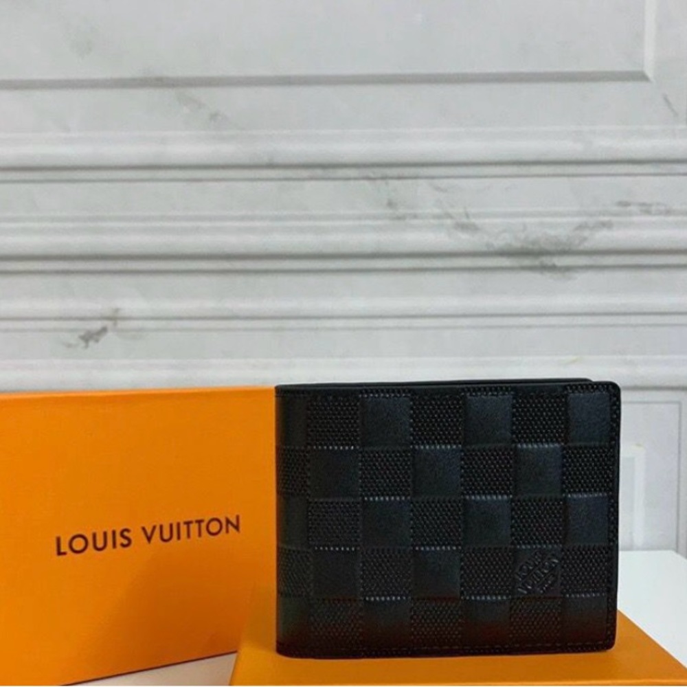LV Wallet Damier Leather